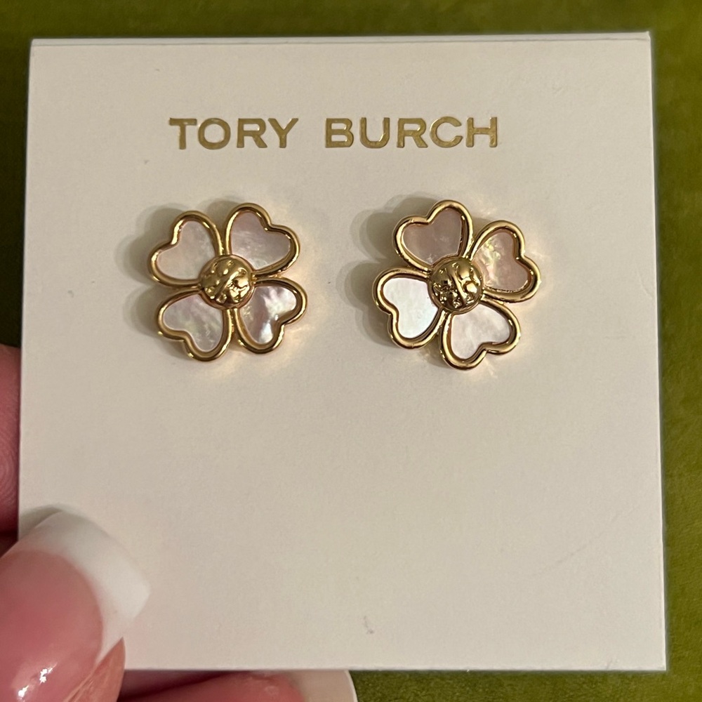 Tory Burch Kira enamel flower stud earrings with mother-of-pearl